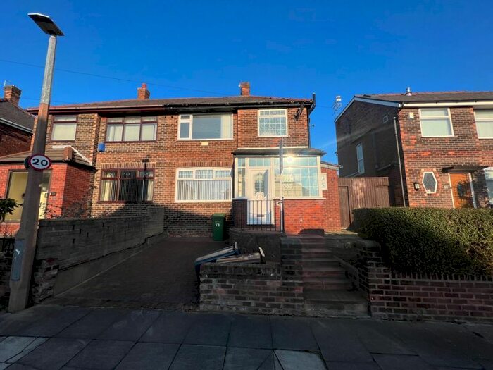3 Bedroom SemiDetached House For Sale In Rose Avenue, Bootle, L20