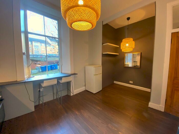1 Bedroom Flat To Rent In Whitehill Street, Dennistoun, Glasgow, G31
