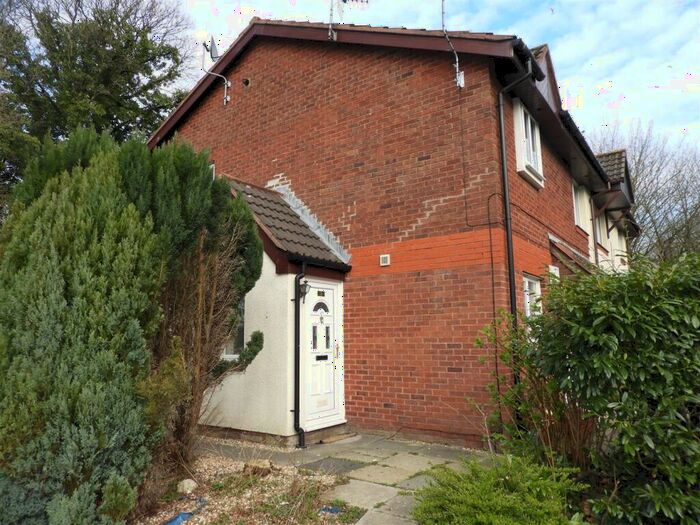 2 Bedroom Flat To Rent In Bloomfield Grange, Penwortham, PR1