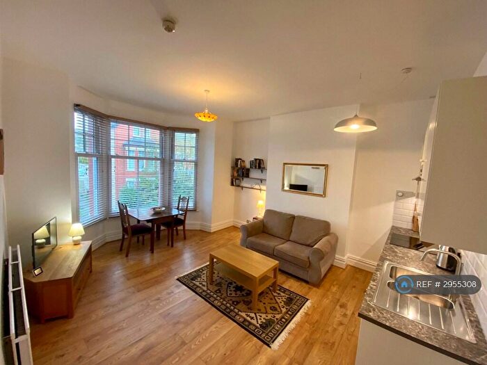 1 Bedroom Flat To Rent In Lawson Road, Colwyn Bay, LL29