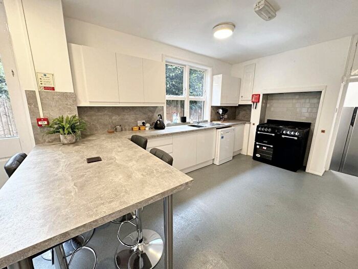 1 Bedroom House To Rent In Studio, Mount Road, Hinckley, LE10