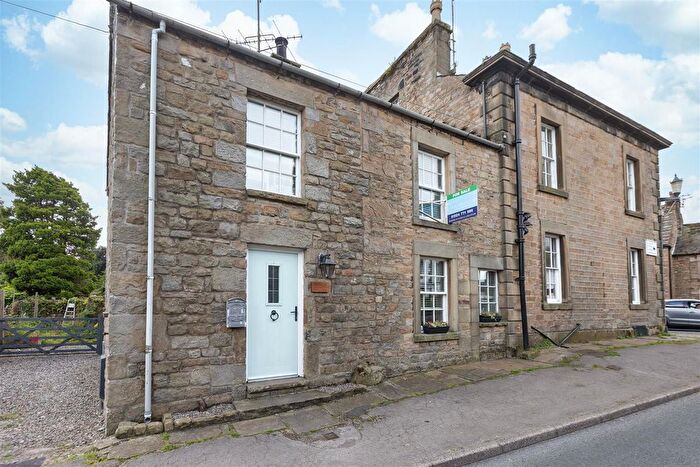 3 Bedroom End Of Terrace House For Sale In Wennington Road, Wray, Lancaster, LA2