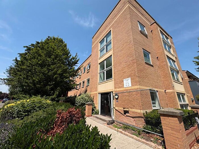 2 Bedroom Flat To Rent In Alfred Knight Close, Duston, Northampton, NN5