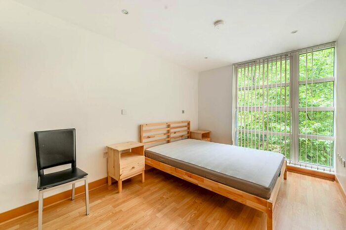 1 Bedroom Flat To Rent In Page Street, Westminster, London, SW1P