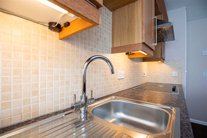 1 Bedroom Semi Detached Bungalow To Rent In Haynes Road, Westbury, BA13