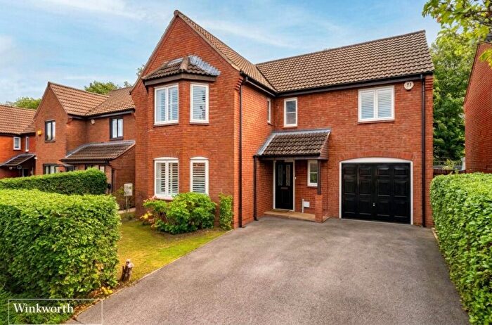 4 Bedroom Detached House For Sale In Priest Down, Beggarwood, Basingstoke, Hampshire, RG22