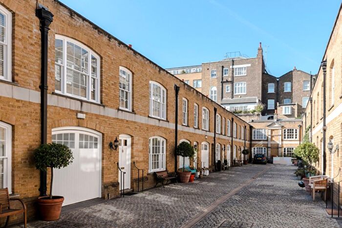 2 Bedroom Mews To Rent In Beverston Mews, Marylebone, London, W1H