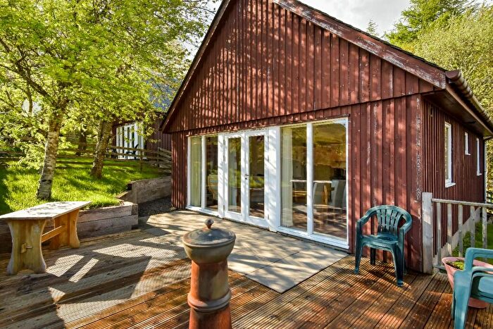 2 Bedroom Lodge For Sale In Brae Lodges Ardeonaig, FK21