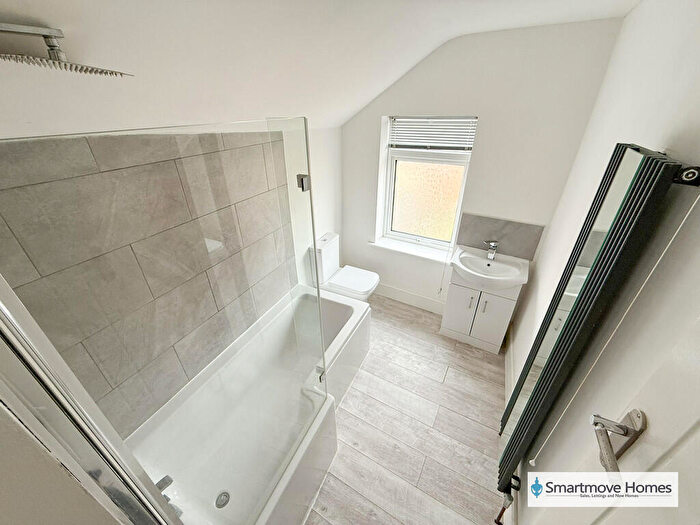 2 Bedroom End Of Terrace House For Sale In Crossley Street, Ripley, DE5
