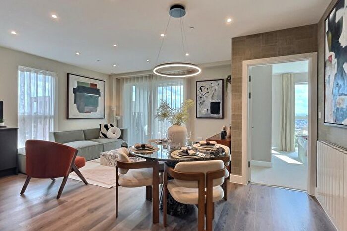 3 Bedroom Flat For Sale In Harrow, Middlesex, HA1