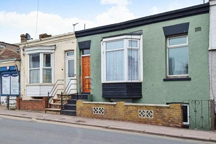 3 Bedroom Terraced House To Rent In Eaton Road, Margate, CT9