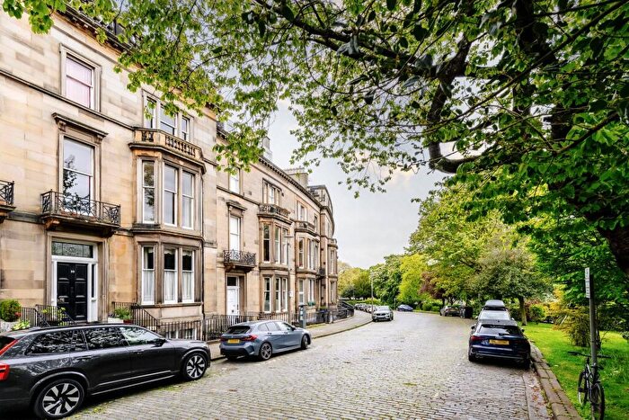 1 Bedroom Apartment For Sale In Buckingham Terrace, Edinburgh, Midlothian, EH4