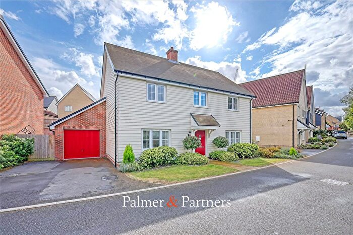 4 Bedroom Detached House For Sale In Petty Croft, Broomfield, Chelmsford, Essex, CM1