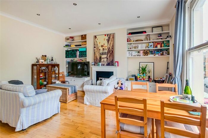 1 Bedroom Flat To Rent In Lime Grove, London, W12