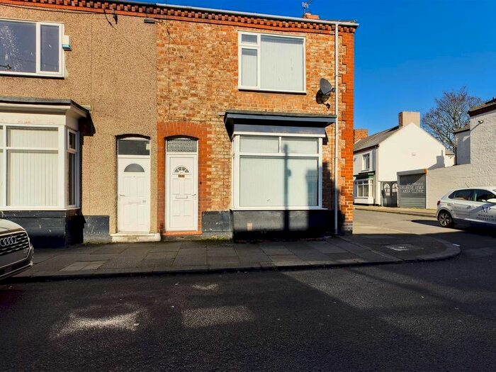 2 Bedroom End Of Terrace House To Rent In Cheltenham Avenue, Thornaby, Stockton-On-Tees, TS17