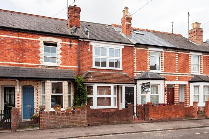 3 Bedroom Terraced House To Rent In Kings Road, Caversham, RG4