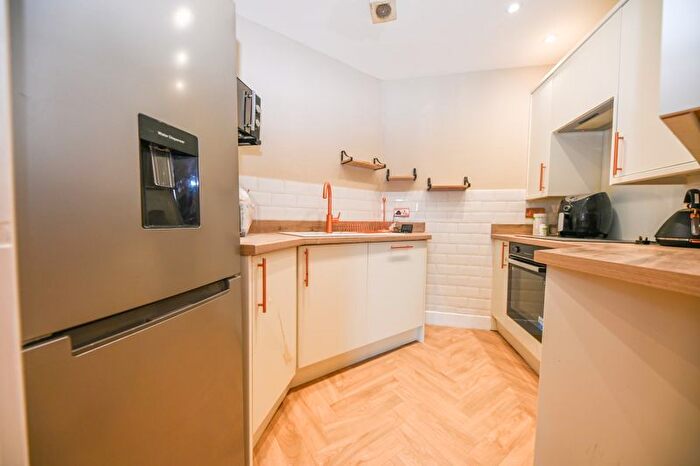 2 Bedroom Flat To Rent In Forbes Court, London Road, Portsmouth, PO2