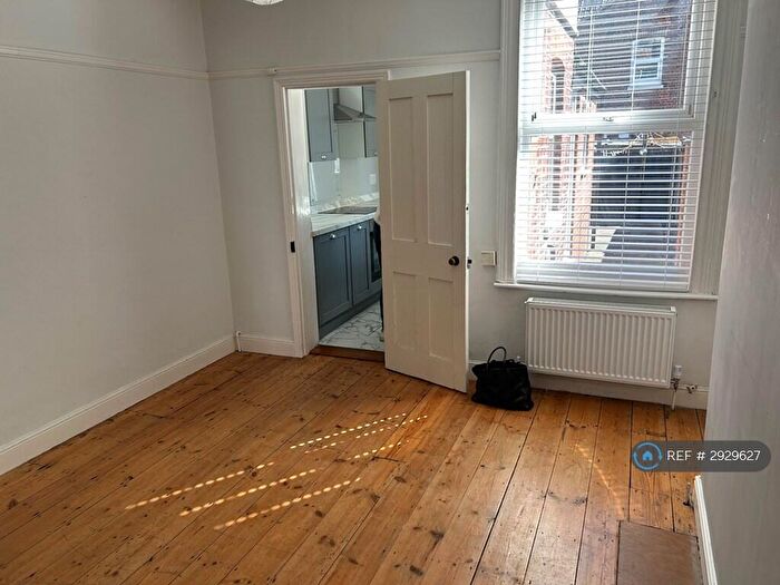 3 Bedroom Terraced House To Rent In Henley Road, Norwich, NR2