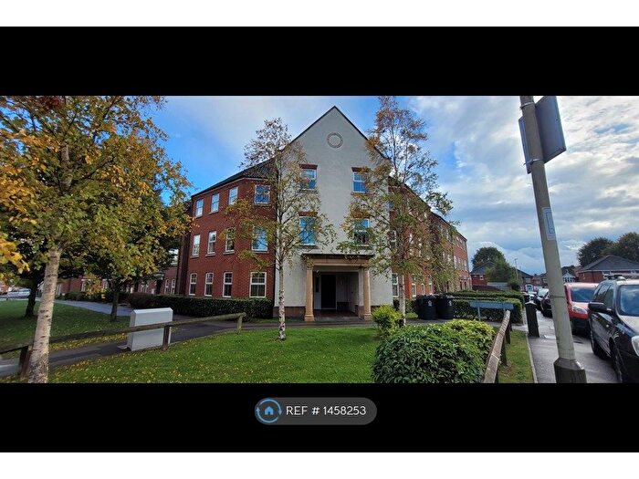 2 Bedroom Flat To Rent In Larchmont Road, Leicester, LE4