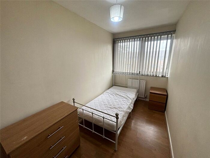 House To Rent In Speedwell Place, Conniburrow, Milton Keynes, MK14
