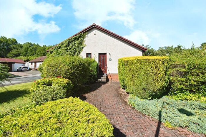 2 Bedroom Bungalow For Sale In Cedar Drive, Glenrothes, Fife, KY7