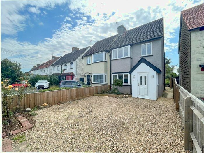 3 Bedroom Semi-Detached House To Rent In Whitecross, Abingdon, OX13