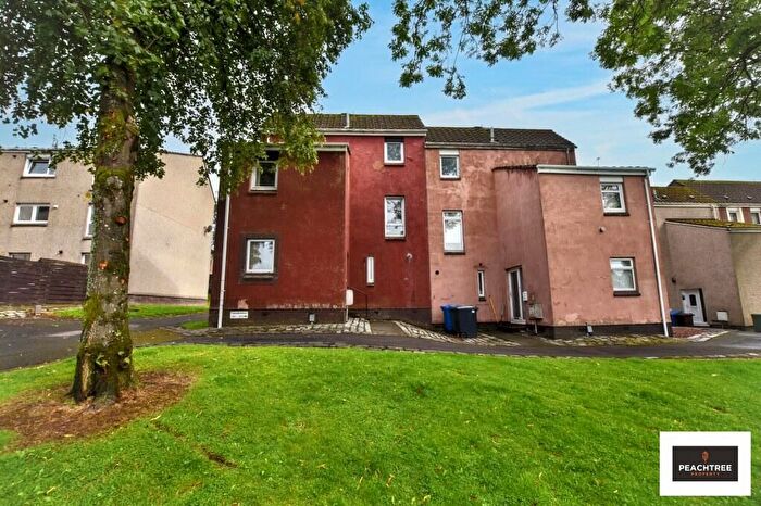 4 Bedroom End Of Terrace House For Sale In Newburgh, Erskine, PA8
