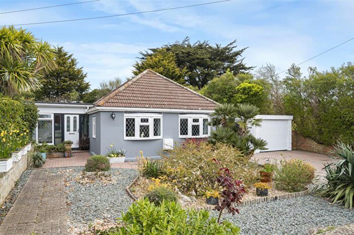 3 Bedroom Detached Bungalow For Sale In Tor Road, Peacehaven, BN10