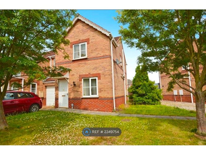 2 Bedroom Semi-Detached House To Rent In Granville Road, Scunthorpe, DN15