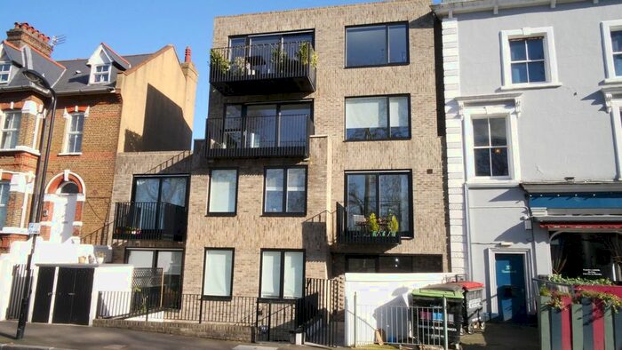 Studio To Rent In Queensdown Road, London, E5