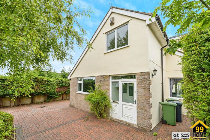 5 Bedroom Detached House For Sale In Briarlea Road, Carnforth, Lancashire, LA6