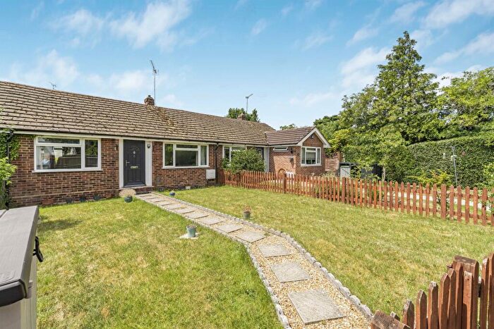 2 Bedroom Bungalow For Sale In The Orchard, Marlow, SL7