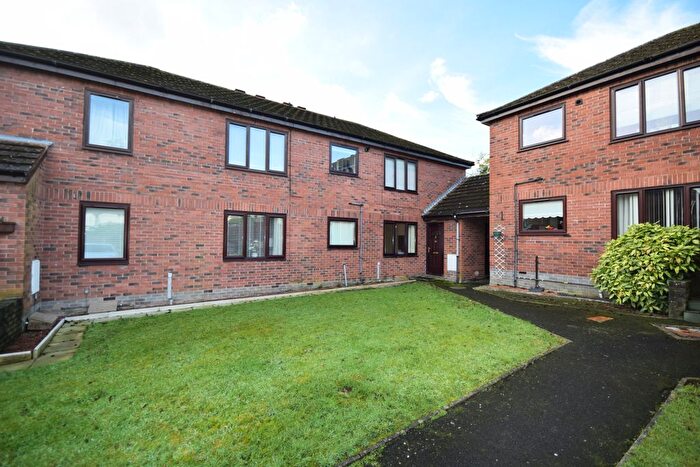2 Bedroom Flat To Rent In Collin Place, Newtown Road, Carlisle, CA2
