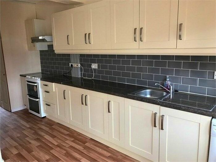 3 Bedroom Terraced House To Rent In Hedworth Avenue, Waltham Cross, EN8