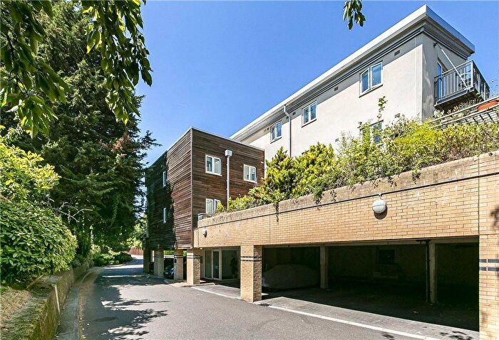 1 Bedroom Flat To Rent In Temeraire Place, Brentford, TW8