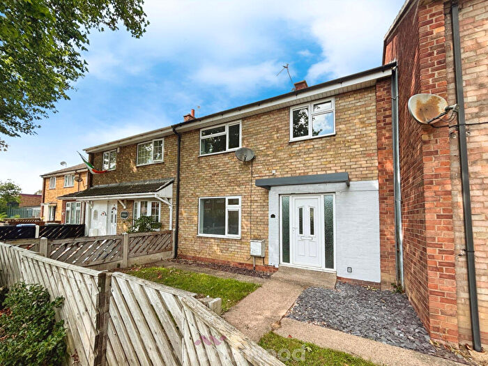 3 Bedroom Terraced House To Rent In New Park Estate, Stainforth, Doncaster, DN7