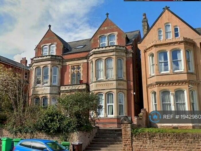 8 Bedroom Flat To Rent In Burns Street, Nottingham, NG7