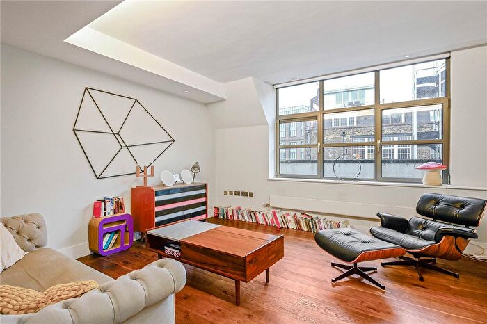 2 Bedroom Flat For Sale In St John's Place, Clerkenwell, London, EC1M