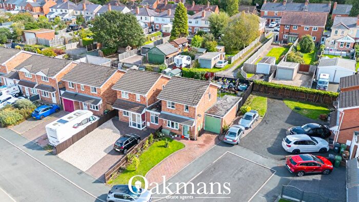 2 Bedroom Detached House For Sale In Packwood Close, Redditch, B97
