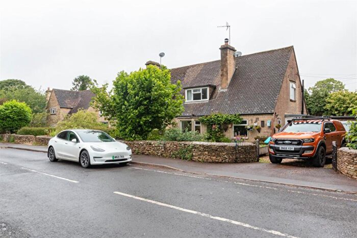 2 Bedroom End Of Terrace House To Rent In Bracelands, Eastcombe, Stroud, GL6