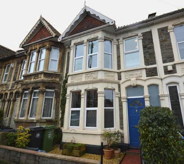4 Bedroom Terraced House To Rent In Brentry Road, Bristol, BS16