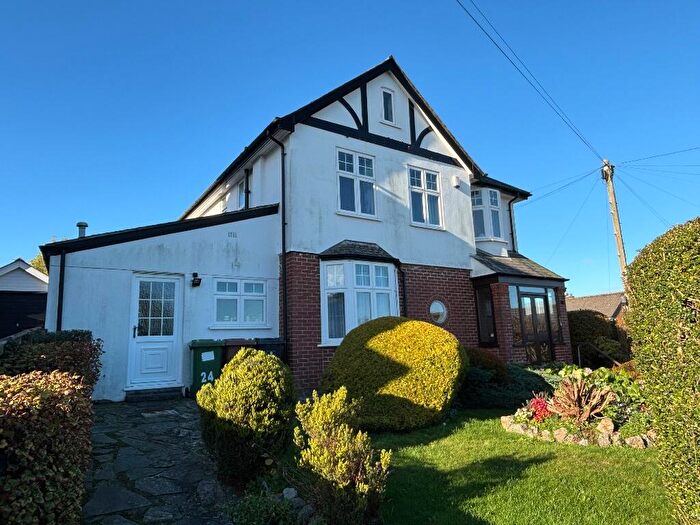 4 Bedroom Detached House For Sale In Eastfield Crescent, Plymouth, Devon, PL3