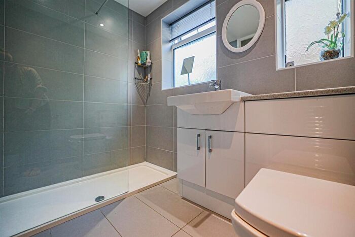 4 Bedroom Detached House For Sale In Bramfield Place, Hemel Hempstead, HP2