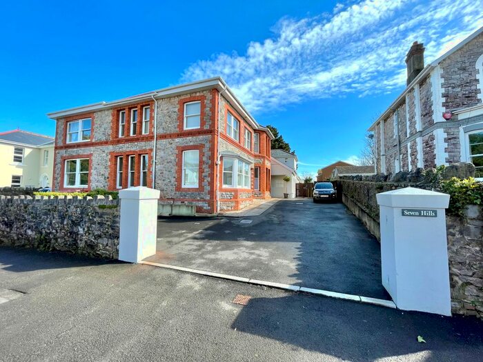 2 Bedroom Flat To Rent In St. Margarets Road, St. Marychurch, Torquay, TQ1