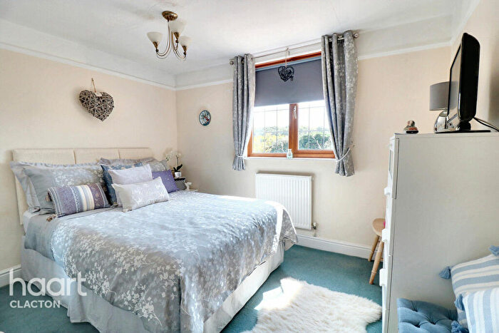 3 Bedroom Detached Bungalow For Sale In Gorse Lane, Clacton-On-Sea, CO15