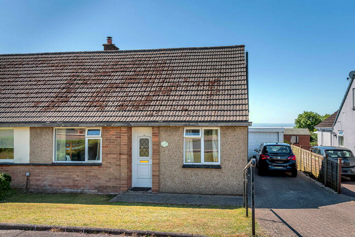 3 Bedroom Semi-Detached Bungalow To Rent In Primrose Way, Lydney, GL15