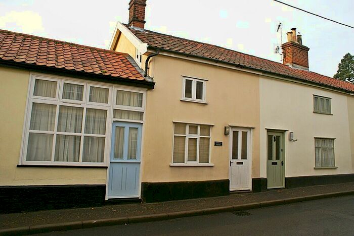 2 Bedroom Cottage To Rent In Dickleburgh, IP21