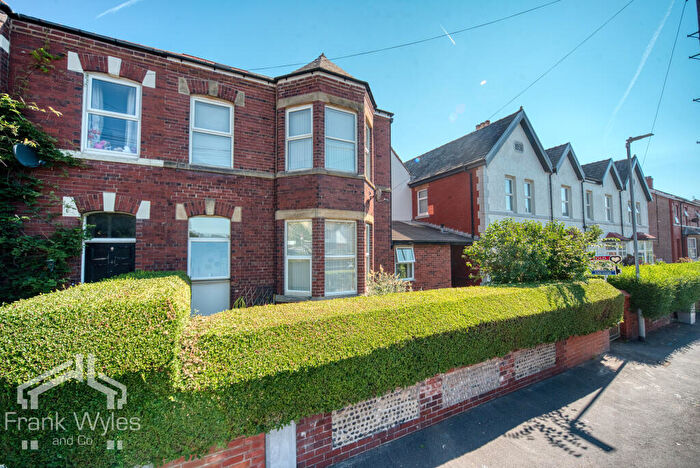 1 Bedroom Flat For Sale In Flat, Jubilee Cottages, St Andrews Road South, Lytham St Annes, FY8