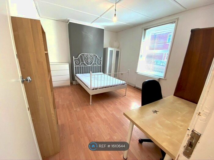 4 Bedroom Terraced House To Rent In Richardson Street, Newcastle Upon Tyne, NE6