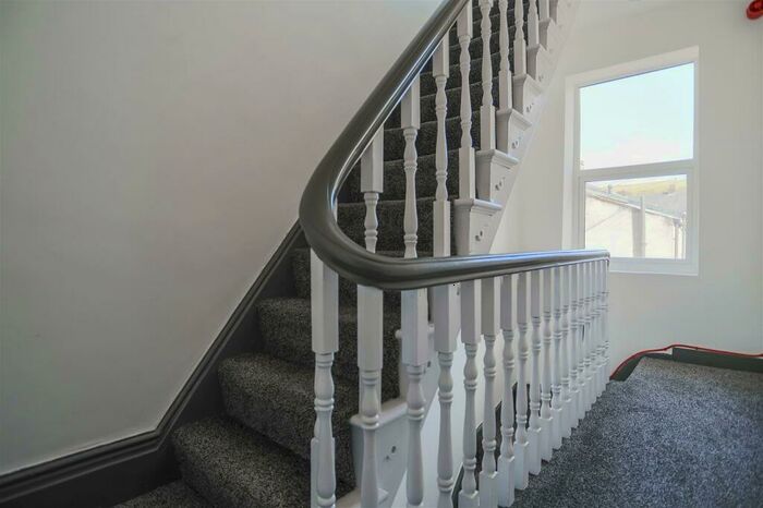 2 Bedroom Apartment To Rent In Manchester Road, Haslingden, BB4